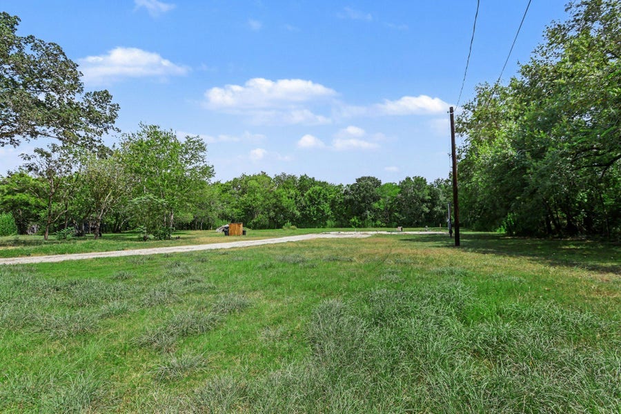 Property photo for 2701 Mazen Road, Rosenberg, TX