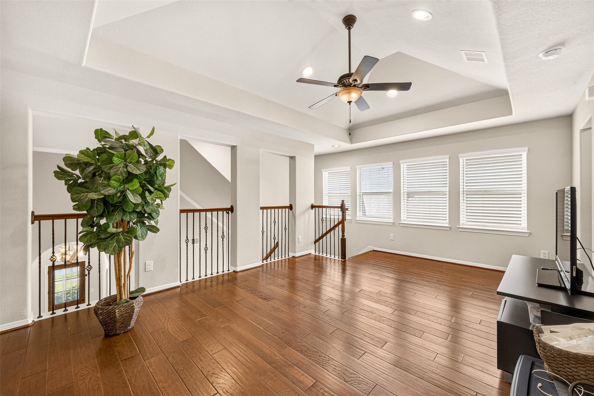 2029 Arrowood Glen Drive, Houston, TX 77077 2029 Arrowood Glen Drive, Houston, TX 77077