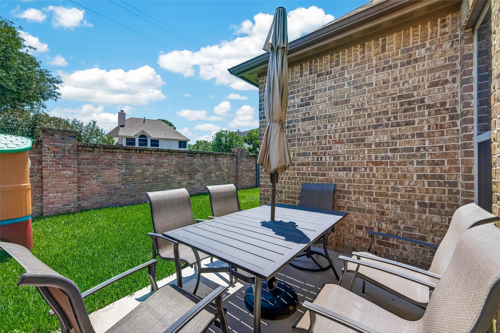 2029 Arrowood Glen Drive, Houston, TX 77077 2029 Arrowood Glen Drive, Houston, TX 77077