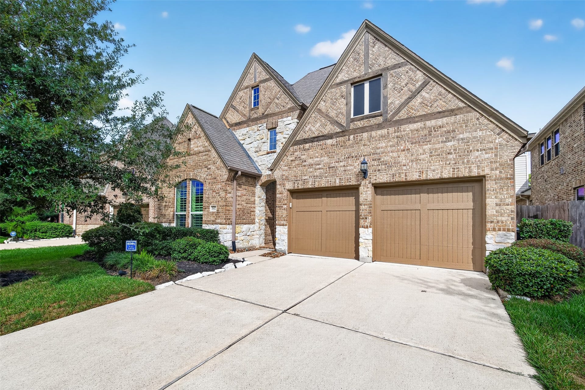 2029 Arrowood Glen Drive, Houston, TX 77077 2029 Arrowood Glen Drive, Houston, TX 77077