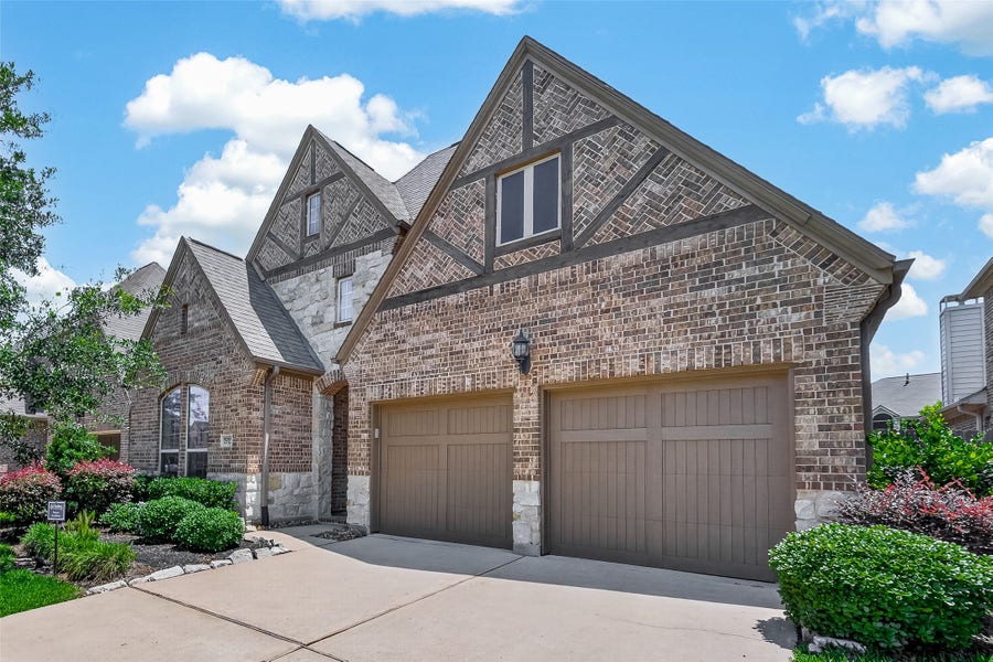 Property photo for 2029 Arrowood Glen Drive, Houston, TX
