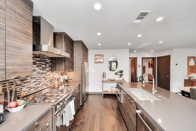 Property photo for 1410 Hyde Park Boulevard, #203, Houston, TX
