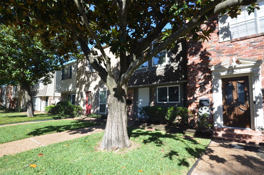 Property photo for 6310 Chevy Chase Drive, #5, Houston, TX