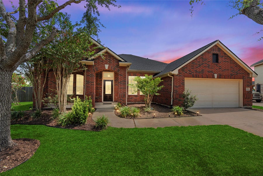Property photo for 8931 Henrico Lane, Rosenberg, TX