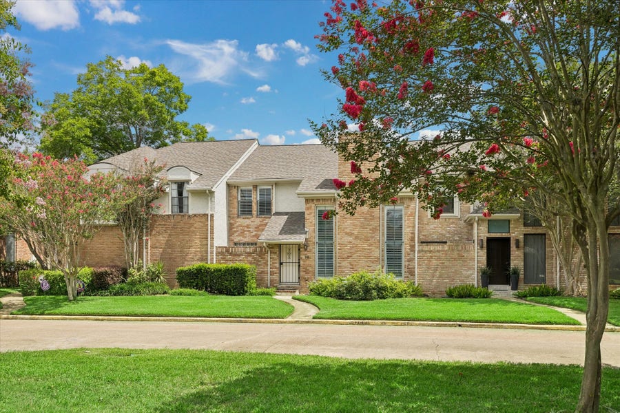 Property photo for 727 Bunker Hill Road, #92, Houston, TX