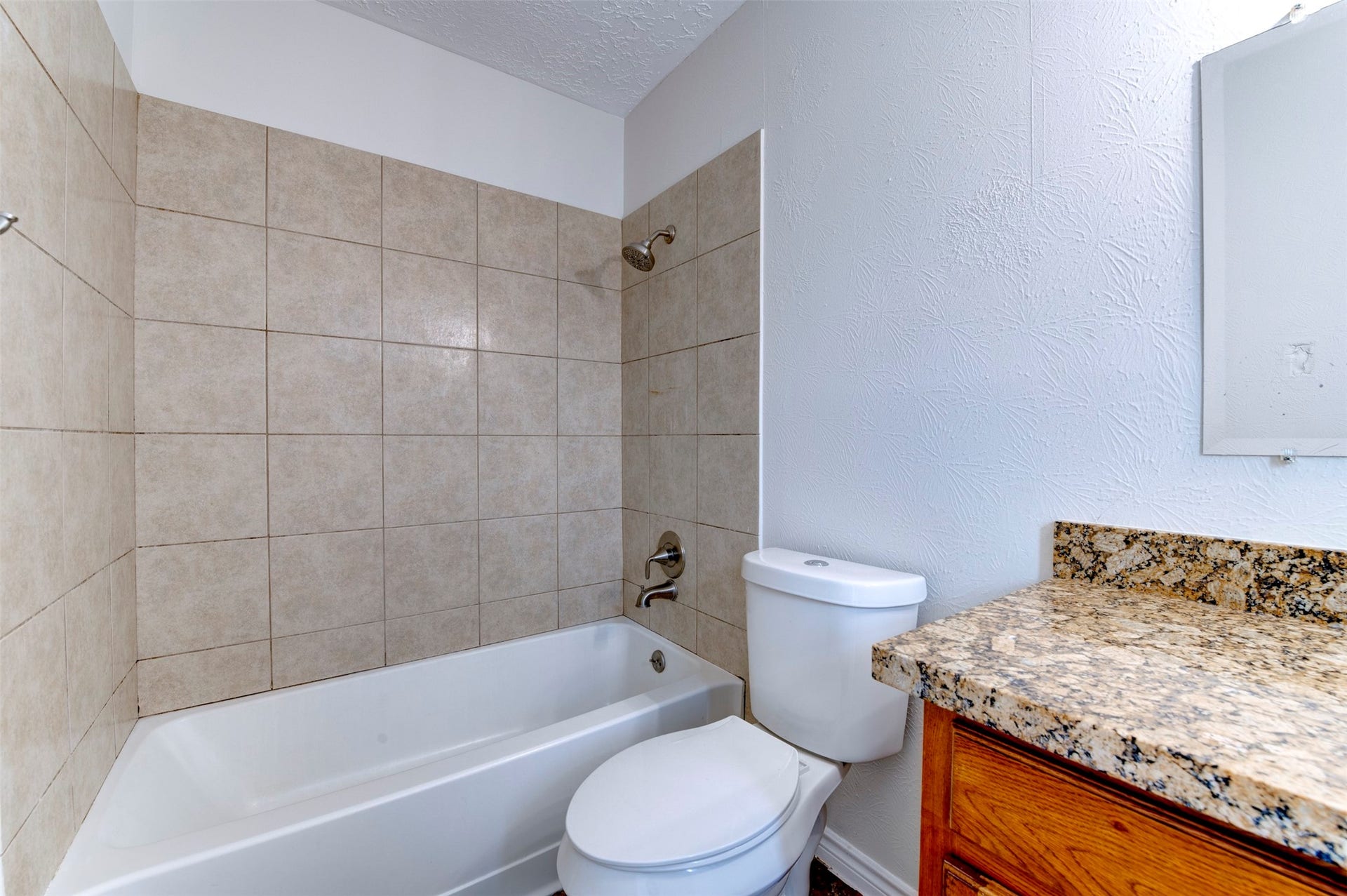 4814 Big Reef Drive, Bacliff, TX 77518 4814 Big Reef Drive, Bacliff, TX 77518