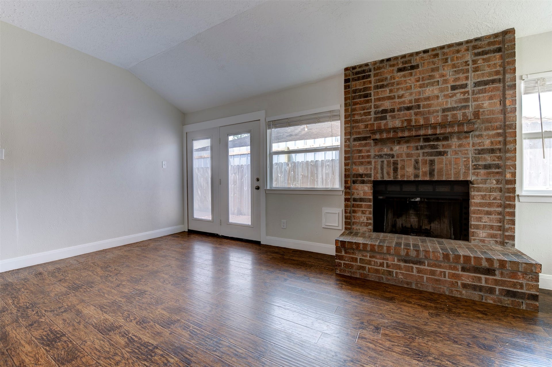 4814 Big Reef Drive, Bacliff, TX 77518 4814 Big Reef Drive, Bacliff, TX 77518