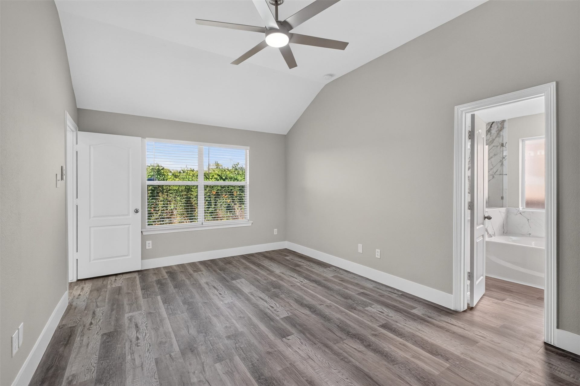 5107 Royal Cypress Drive, Katy, TX 77449