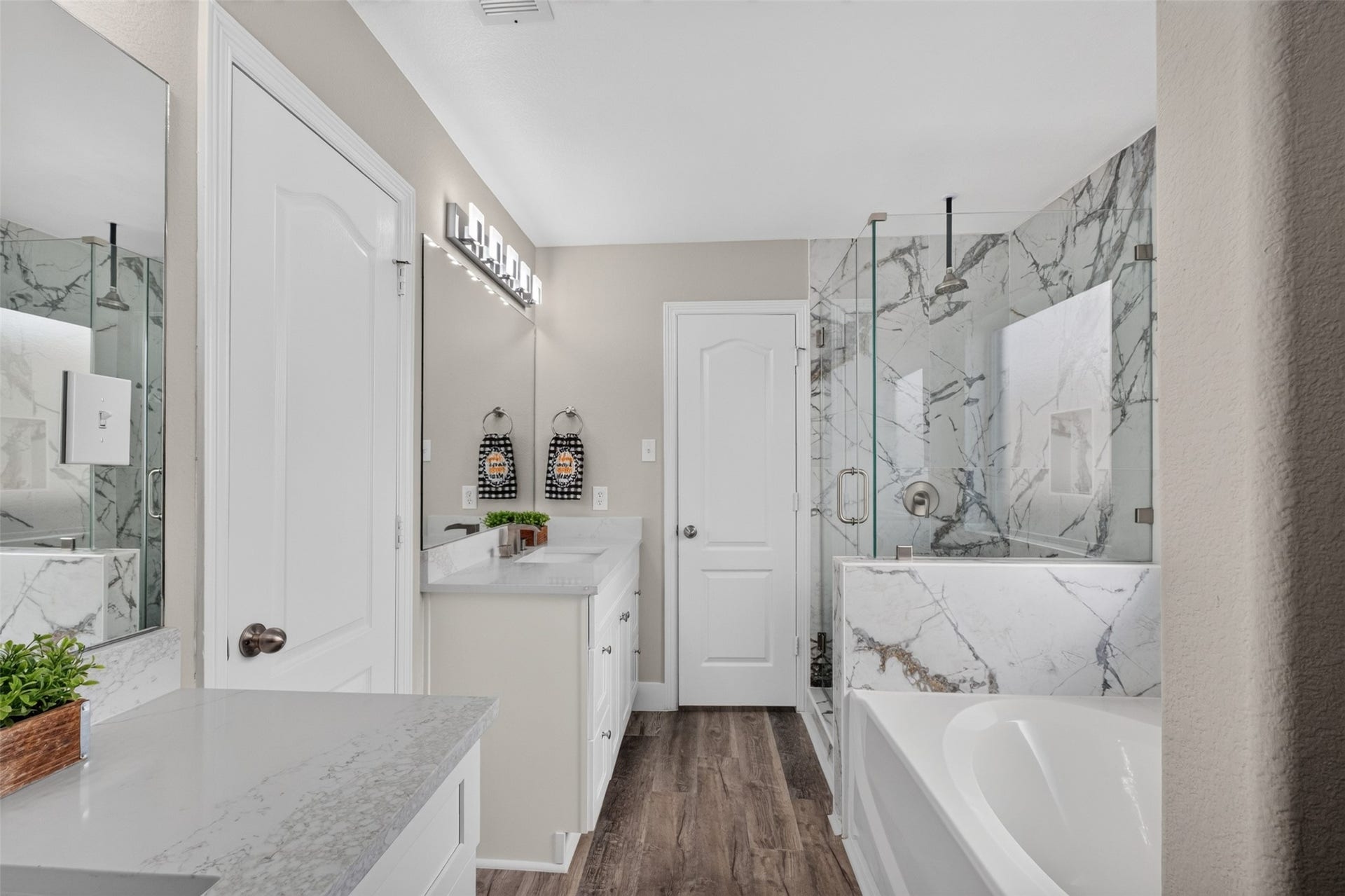 5107 Royal Cypress Drive, Katy, TX 77449