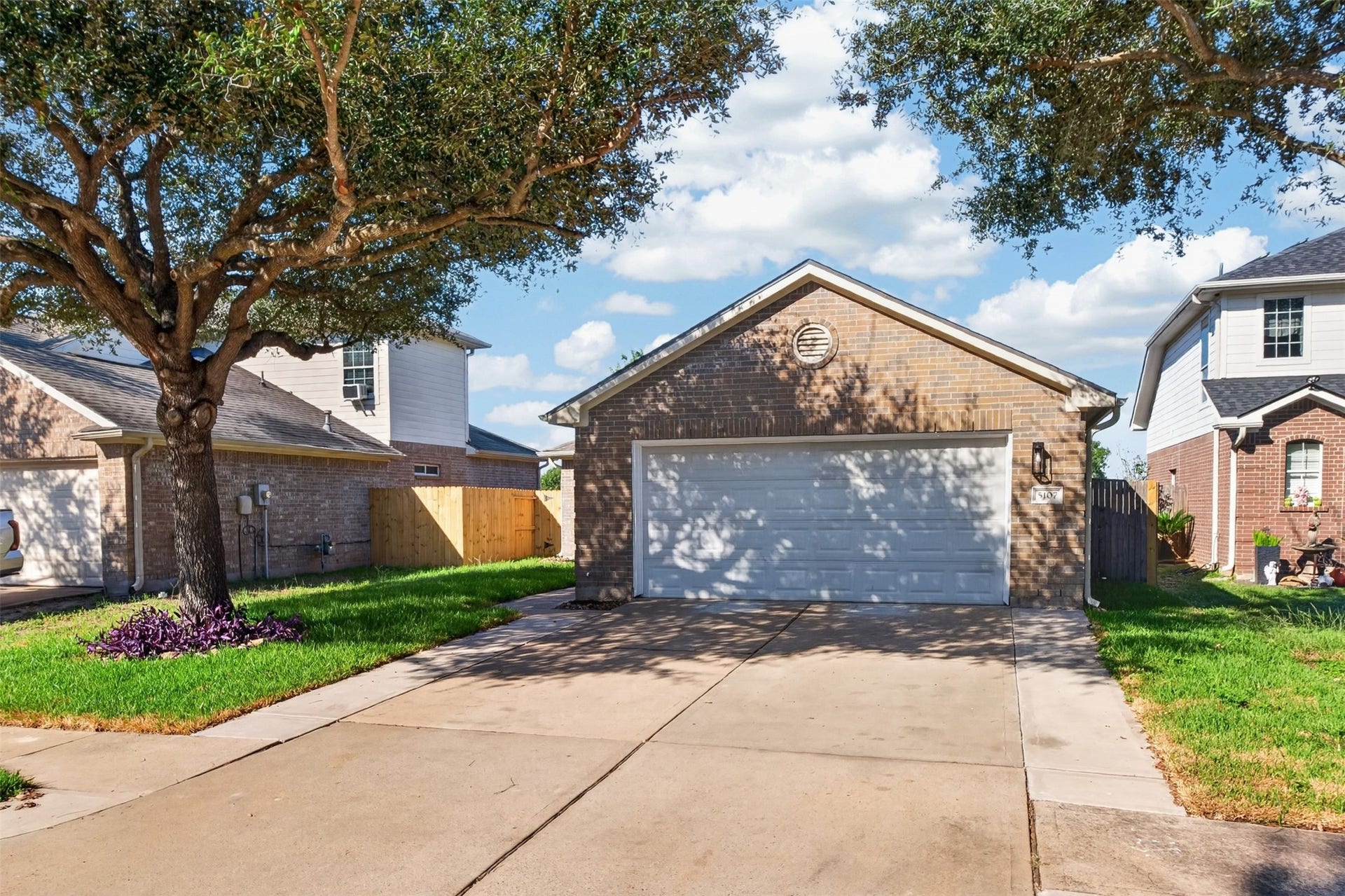 5107 Royal Cypress Drive, Katy, TX 77449