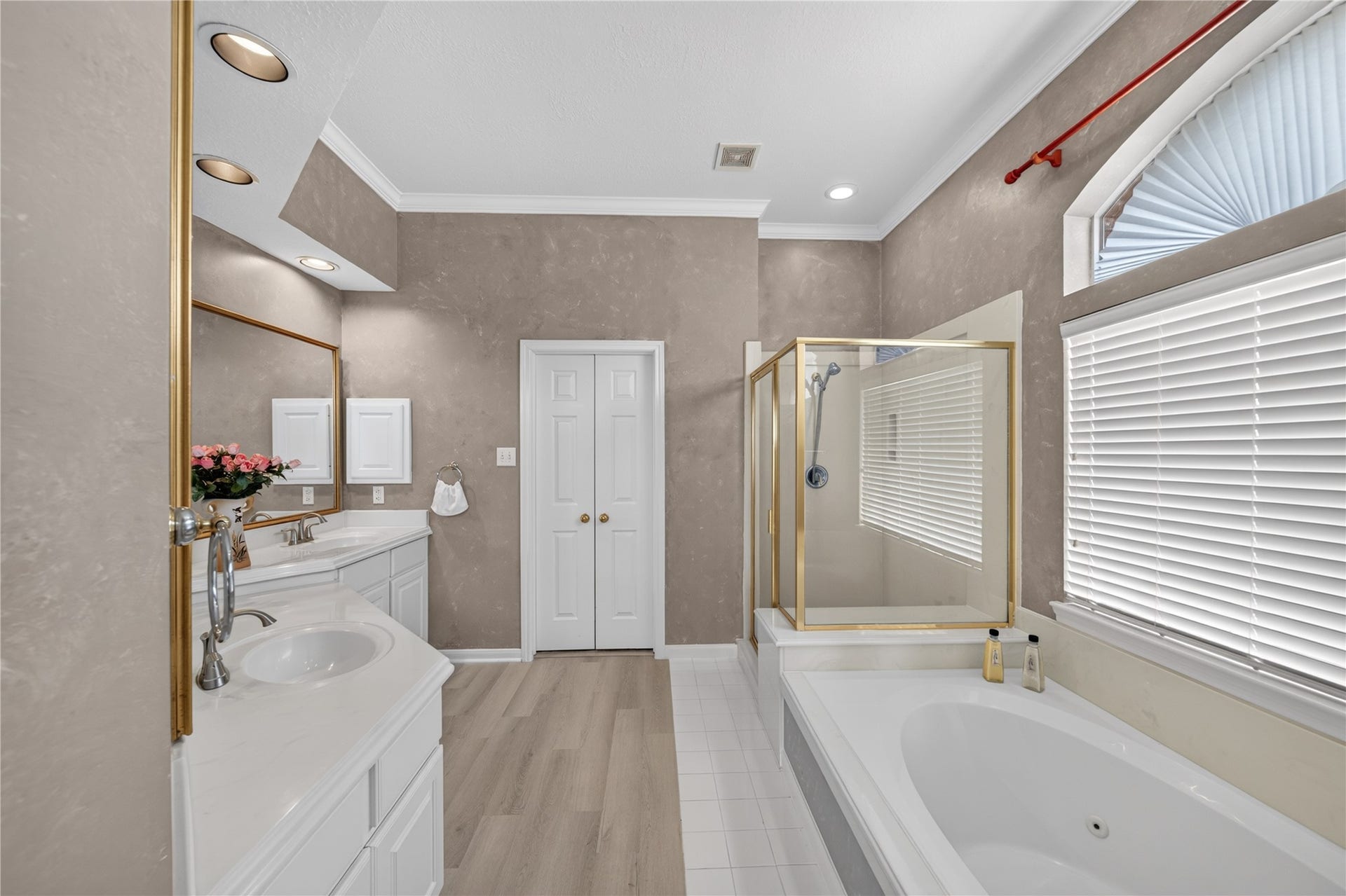 4311 Greystone Way, Sugar Land, TX 77479 4311 Greystone Way, Sugar Land, TX 77479