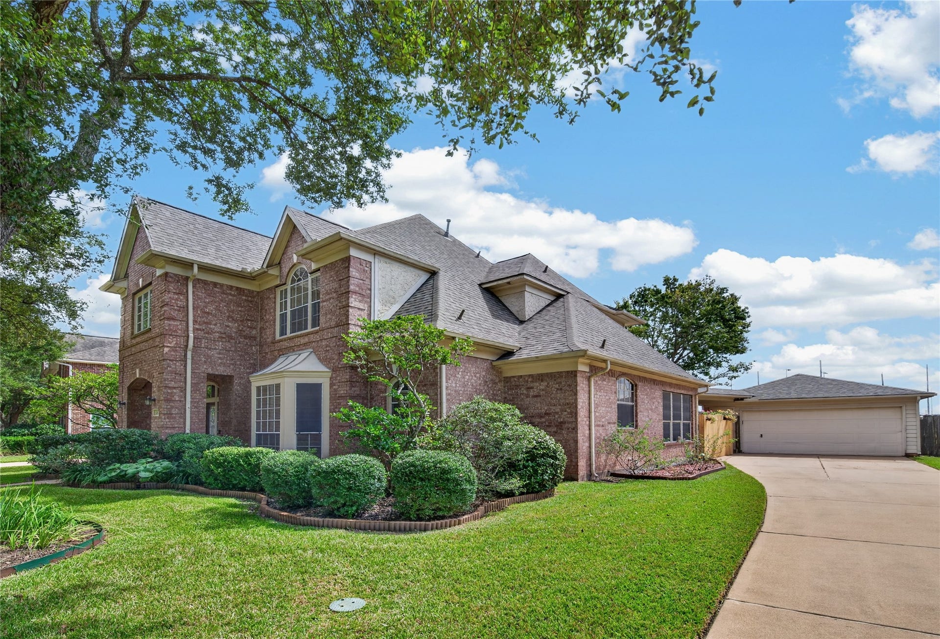 4311 Greystone Way, Sugar Land, TX 77479 4311 Greystone Way, Sugar Land, TX 77479