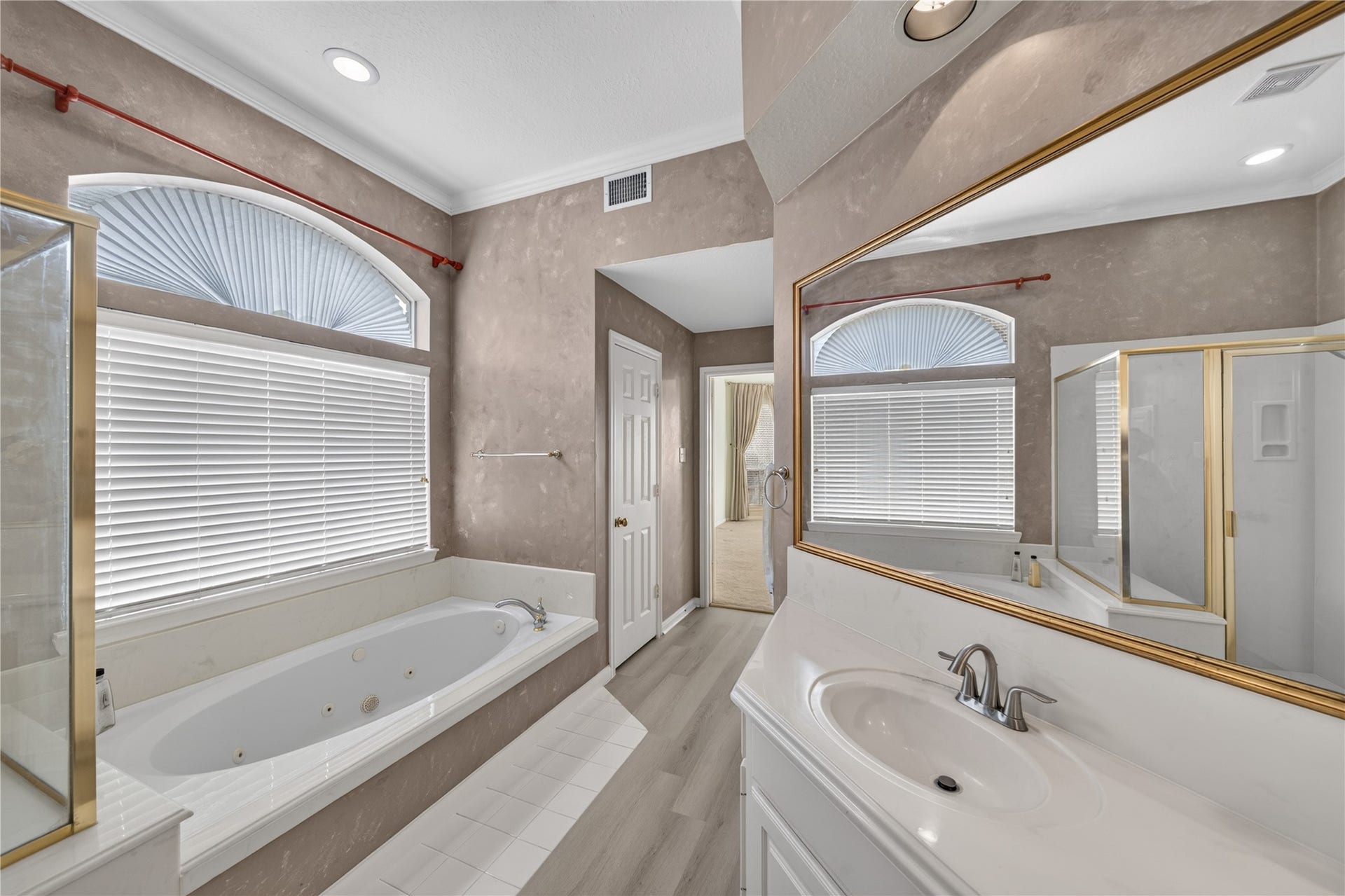 4311 Greystone Way, Sugar Land, TX 77479 4311 Greystone Way, Sugar Land, TX 77479