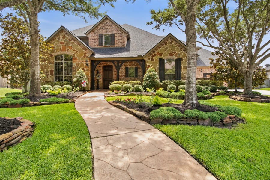 Property photo for 12911 Tamarack Bend Lane, Humble, TX