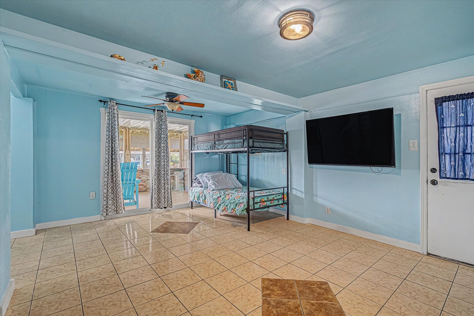 400 Ling, Bayou Vista, TX 77563 400 Ling, Bayou Vista, TX 77563