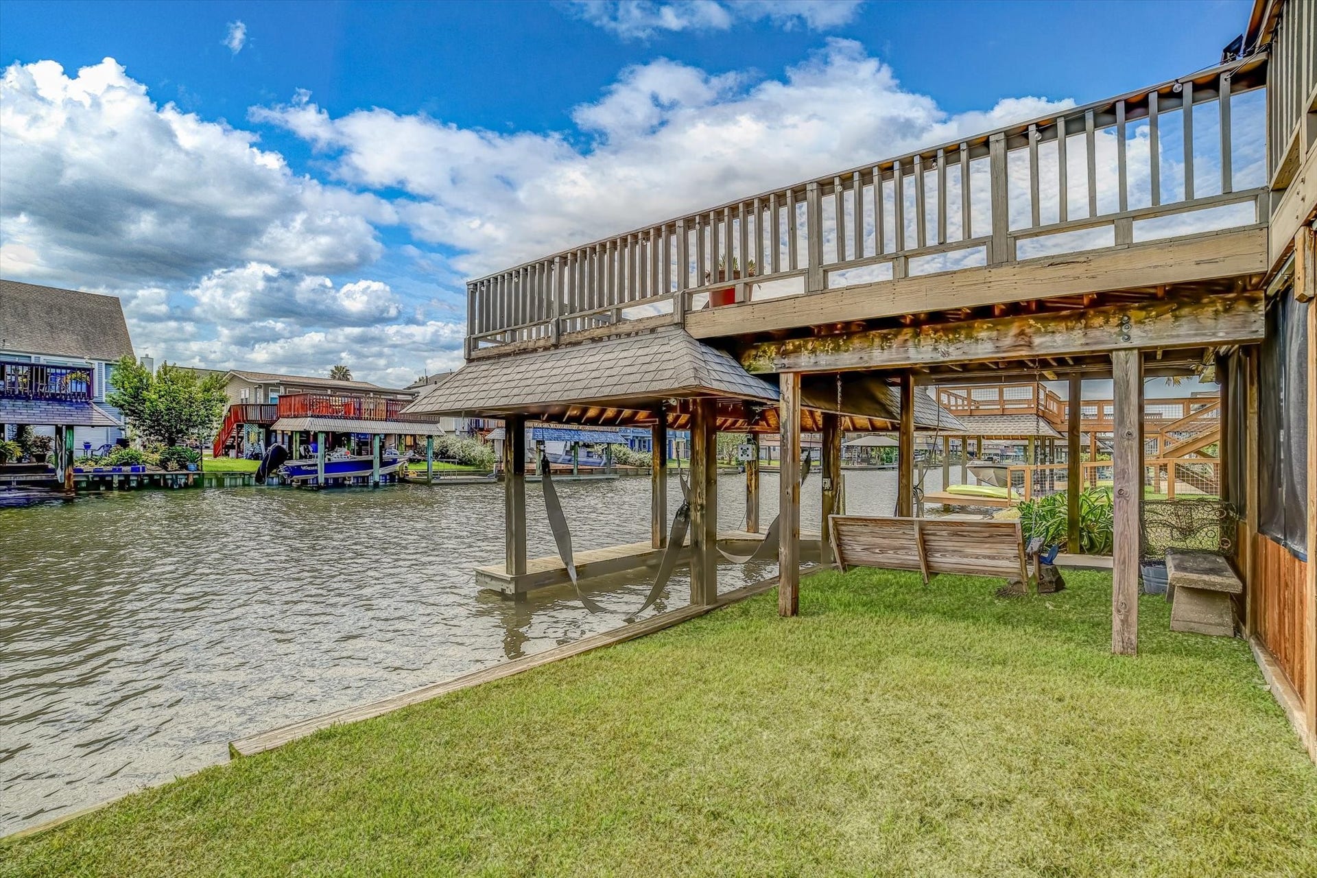 400 Ling, Bayou Vista, TX 77563 400 Ling, Bayou Vista, TX 77563