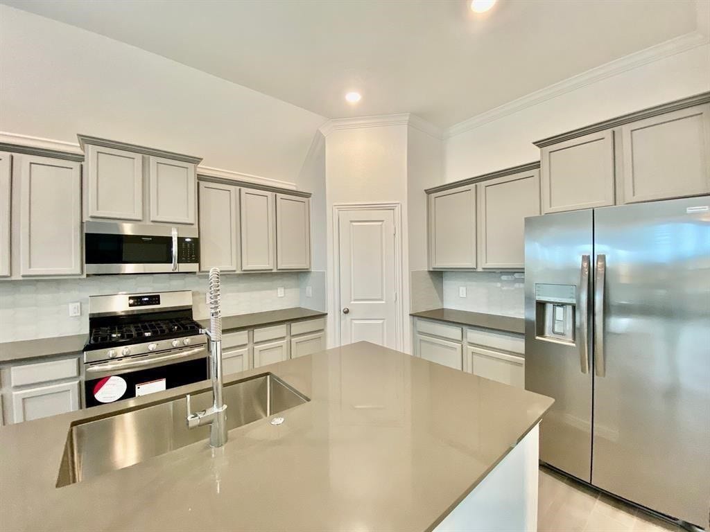 8710 Morning Glow Drive, Missouri City, TX 77459 8710 Morning Glow Drive, Missouri City, TX 77459