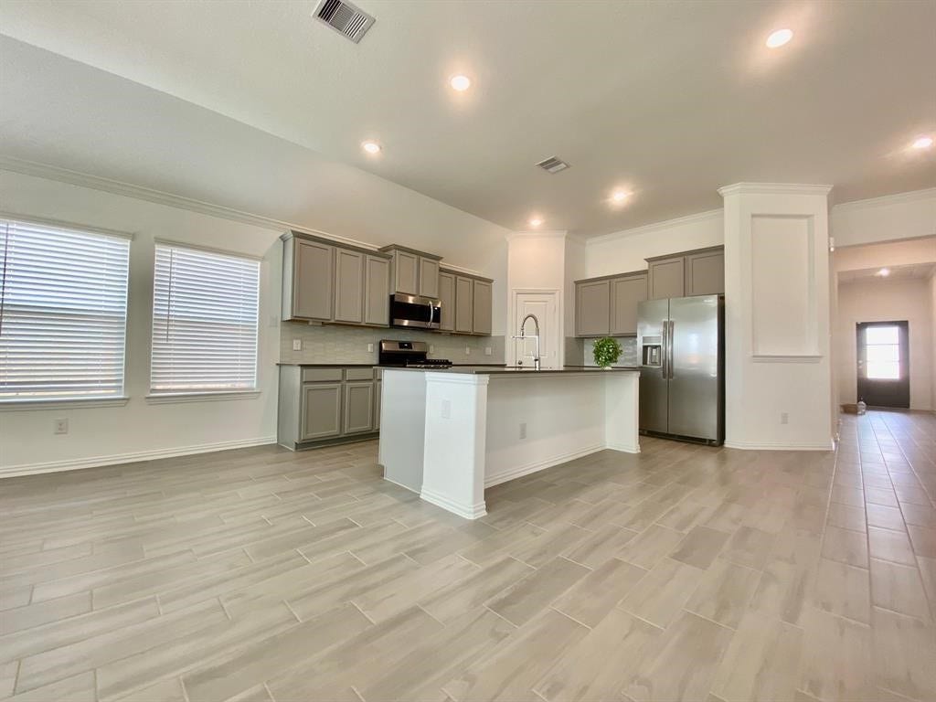 8710 Morning Glow Drive, Missouri City, TX 77459 8710 Morning Glow Drive, Missouri City, TX 77459