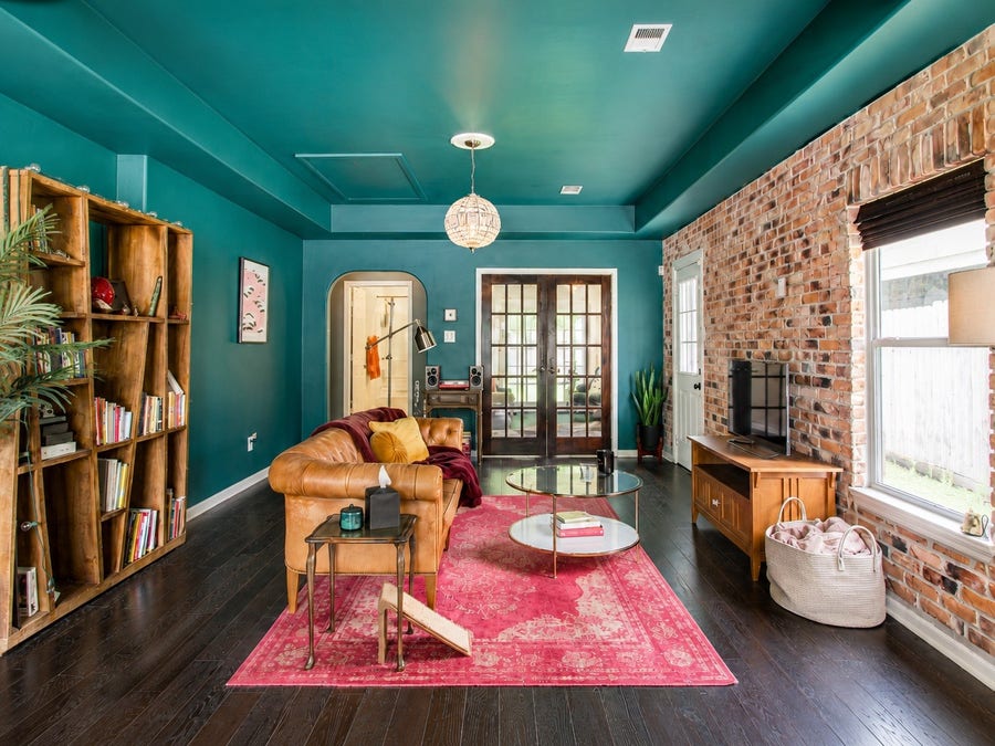 Property photo for 8647 Suburban Oaks Road, Houston, TX