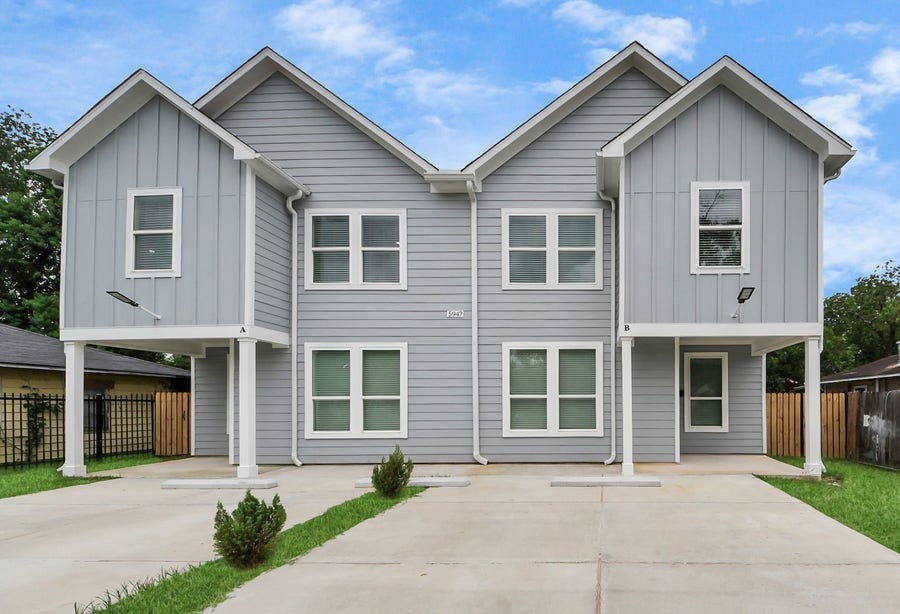 Property photo for 5947 Southseas Street, Houston, TX