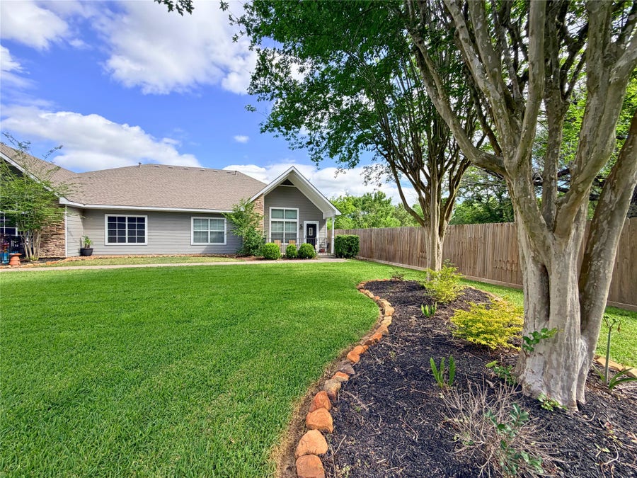 Property photo for 312 Hunt Road, #312, Baytown, TX