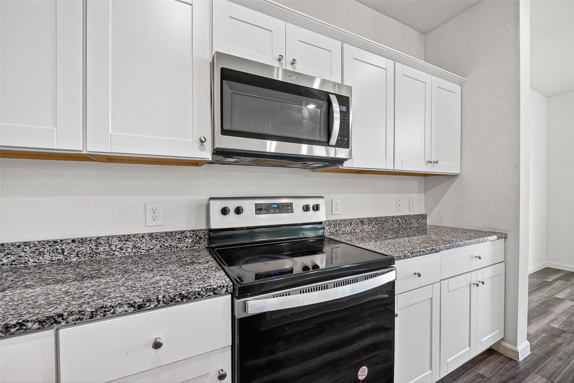 7518 Evitale Way, Houston, TX 77049 7518 Evitale Way, Houston, TX 77049