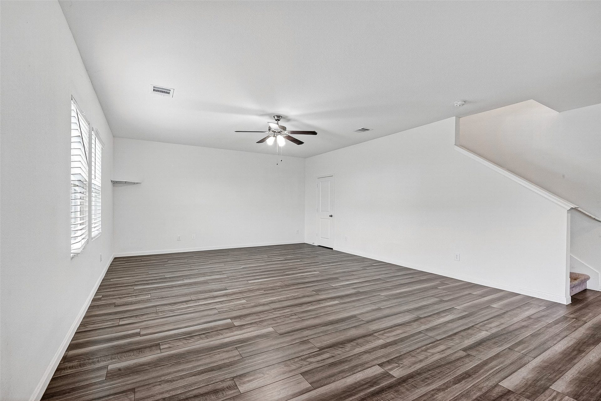 7518 Evitale Way, Houston, TX 77049 7518 Evitale Way, Houston, TX 77049
