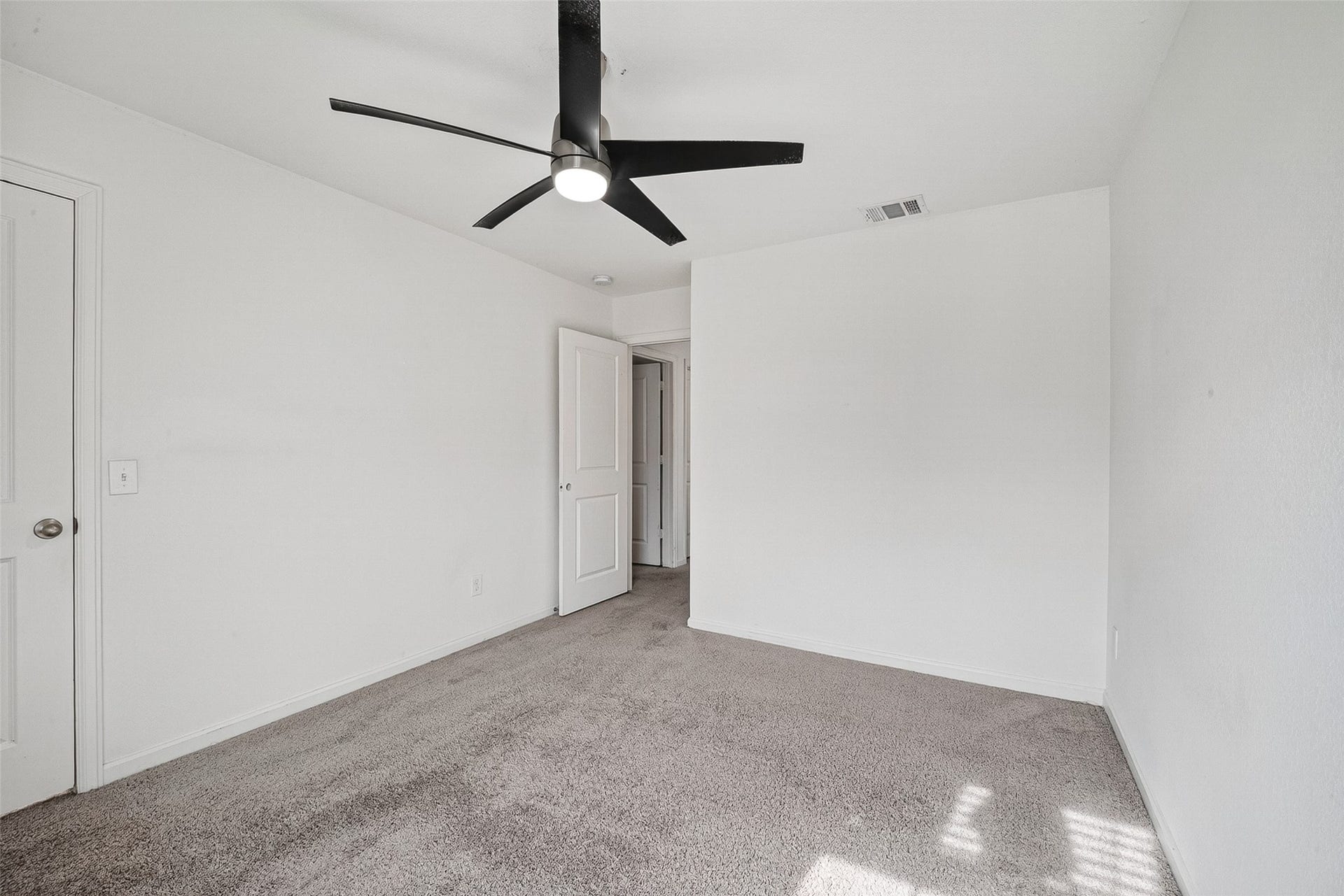 7518 Evitale Way, Houston, TX 77049 7518 Evitale Way, Houston, TX 77049