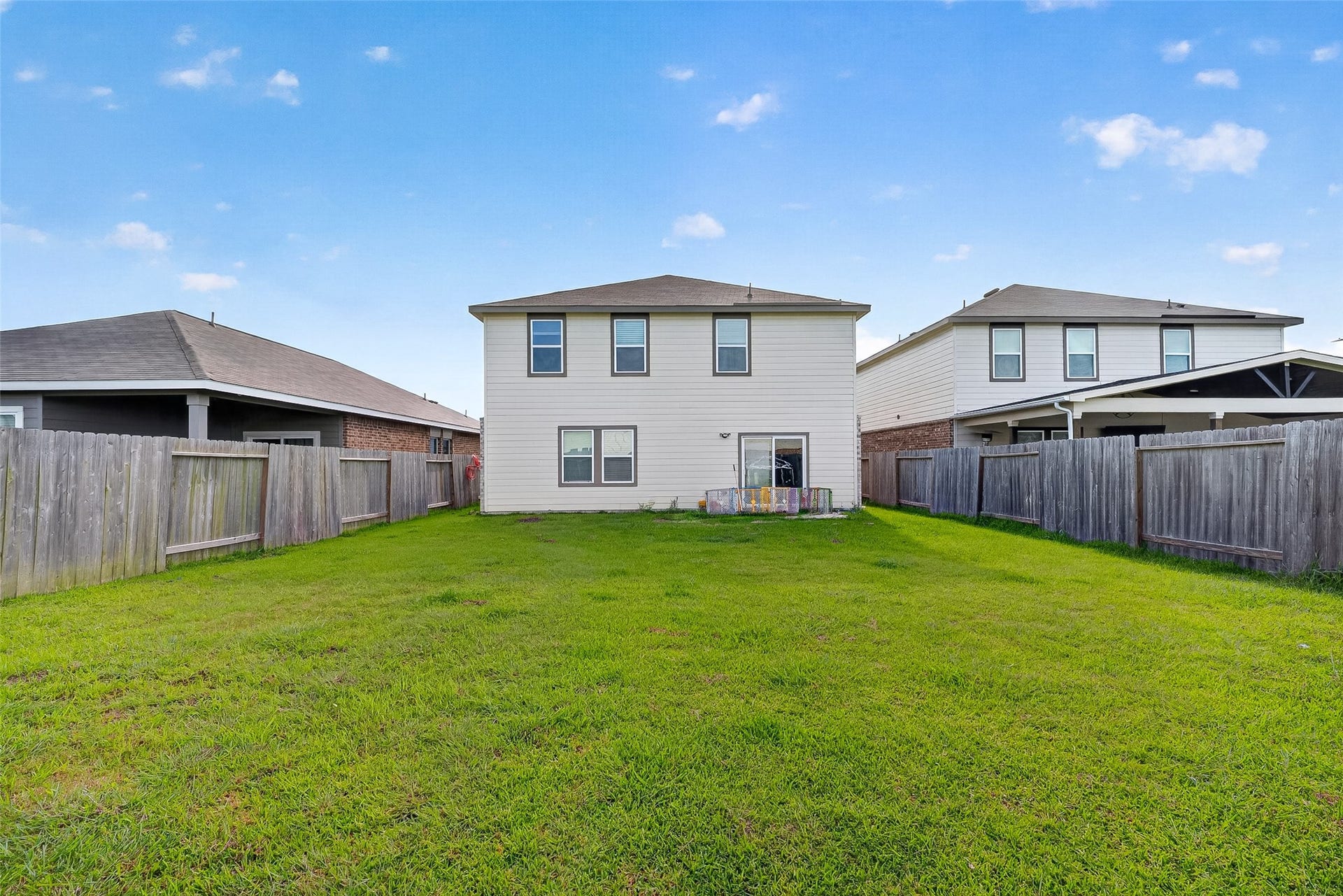 7518 Evitale Way, Houston, TX 77049 7518 Evitale Way, Houston, TX 77049