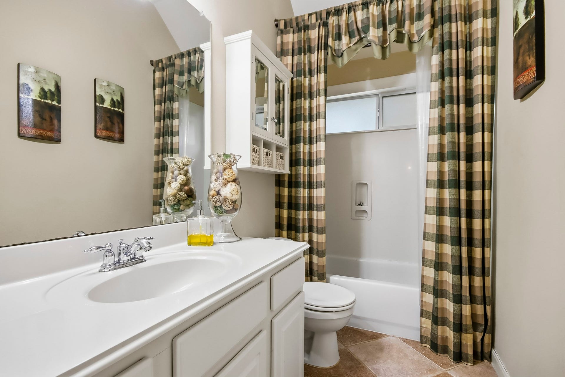 20689 Bentwood Oaks Drive, Porter, TX 77365
