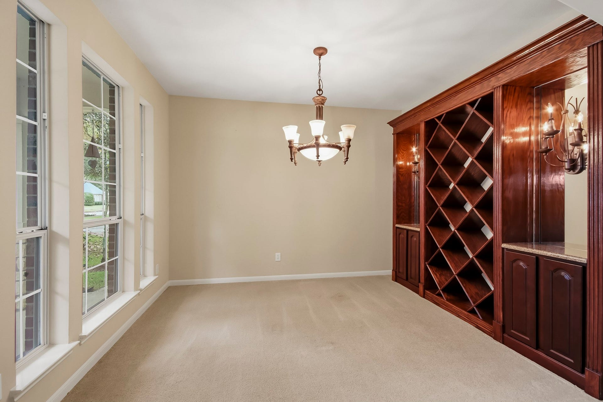 20689 Bentwood Oaks Drive, Porter, TX 77365