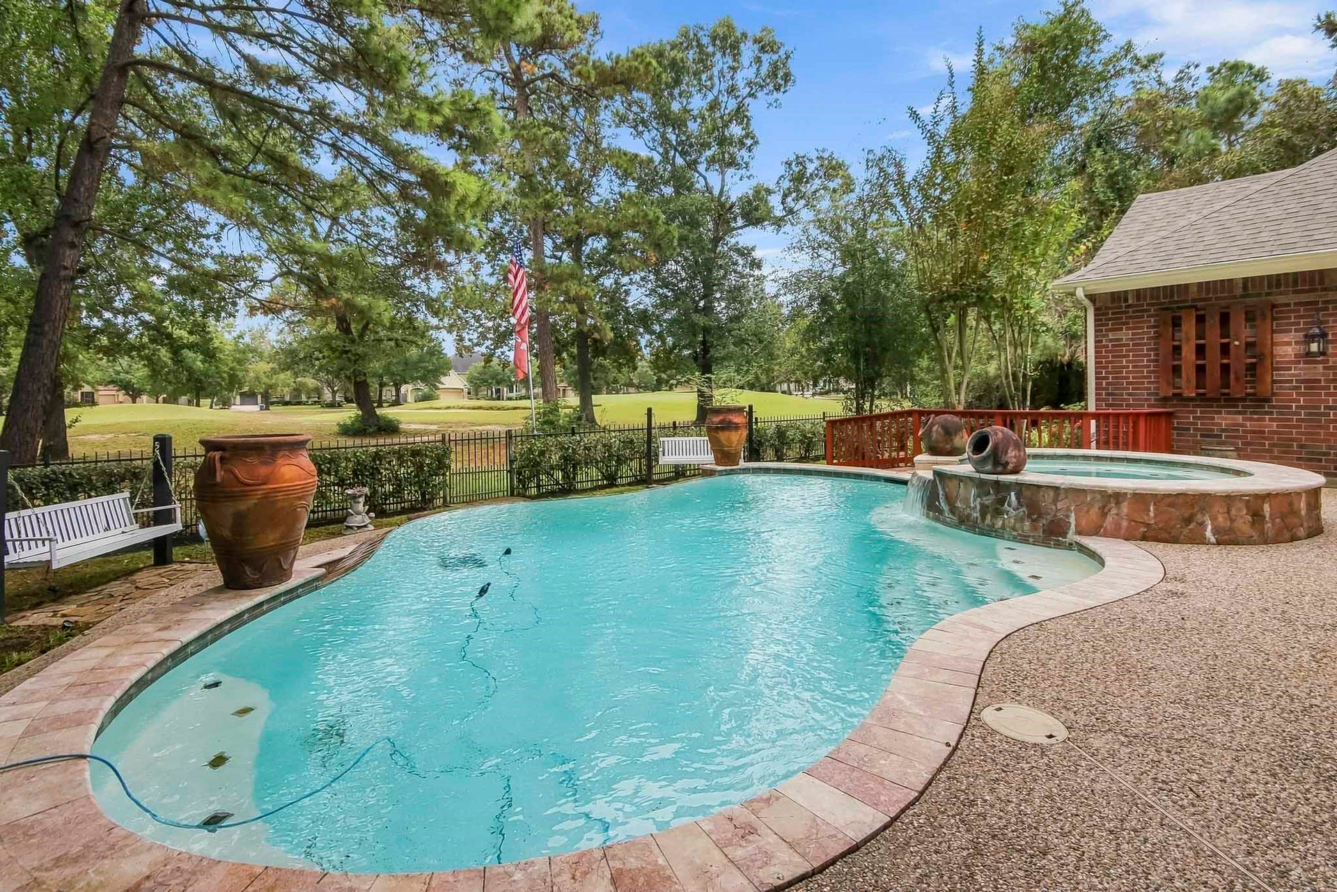 20689 Bentwood Oaks Drive, Porter, TX 77365