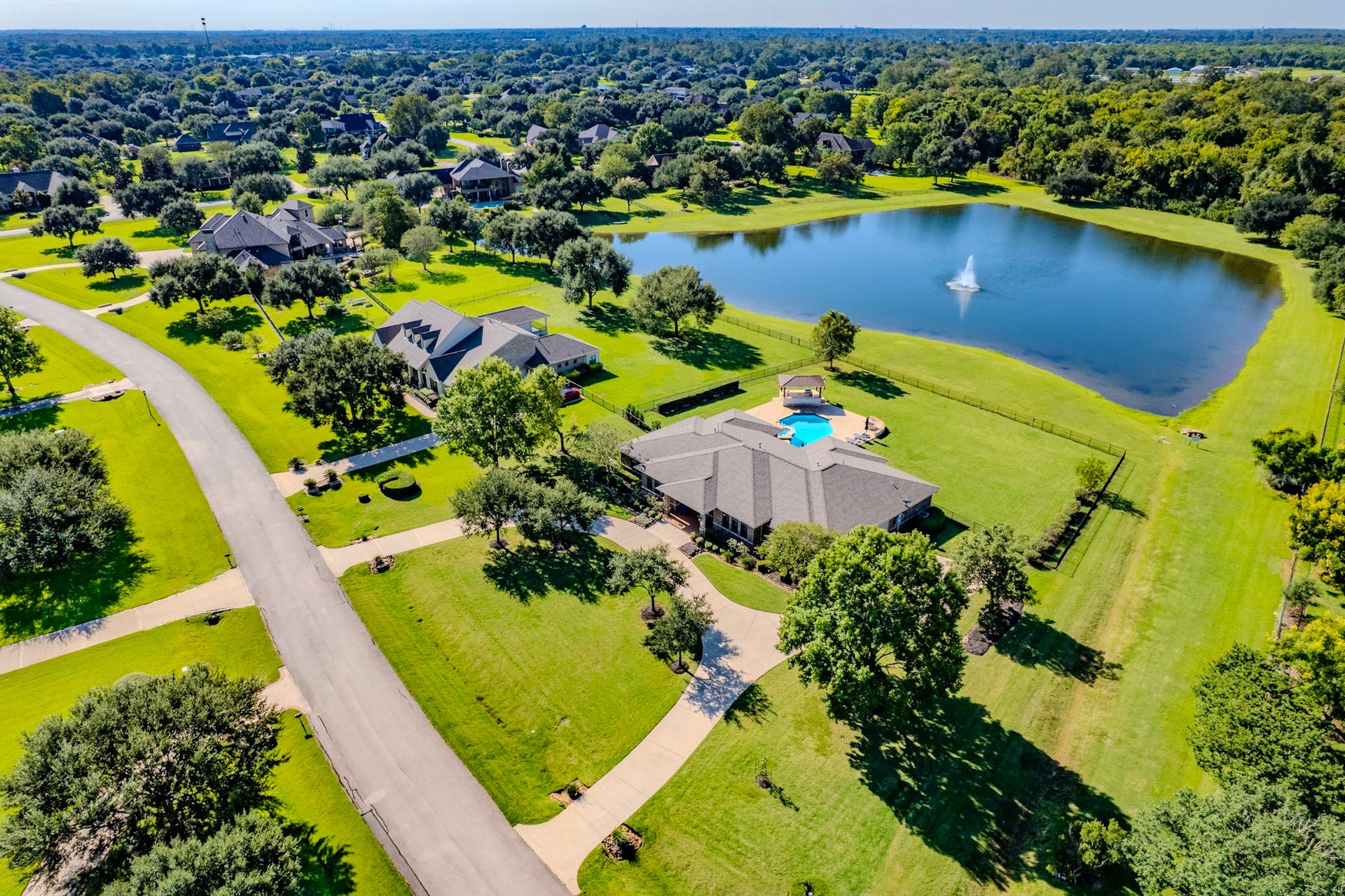2903 Hinkles Ferry, Richmond, TX 77406