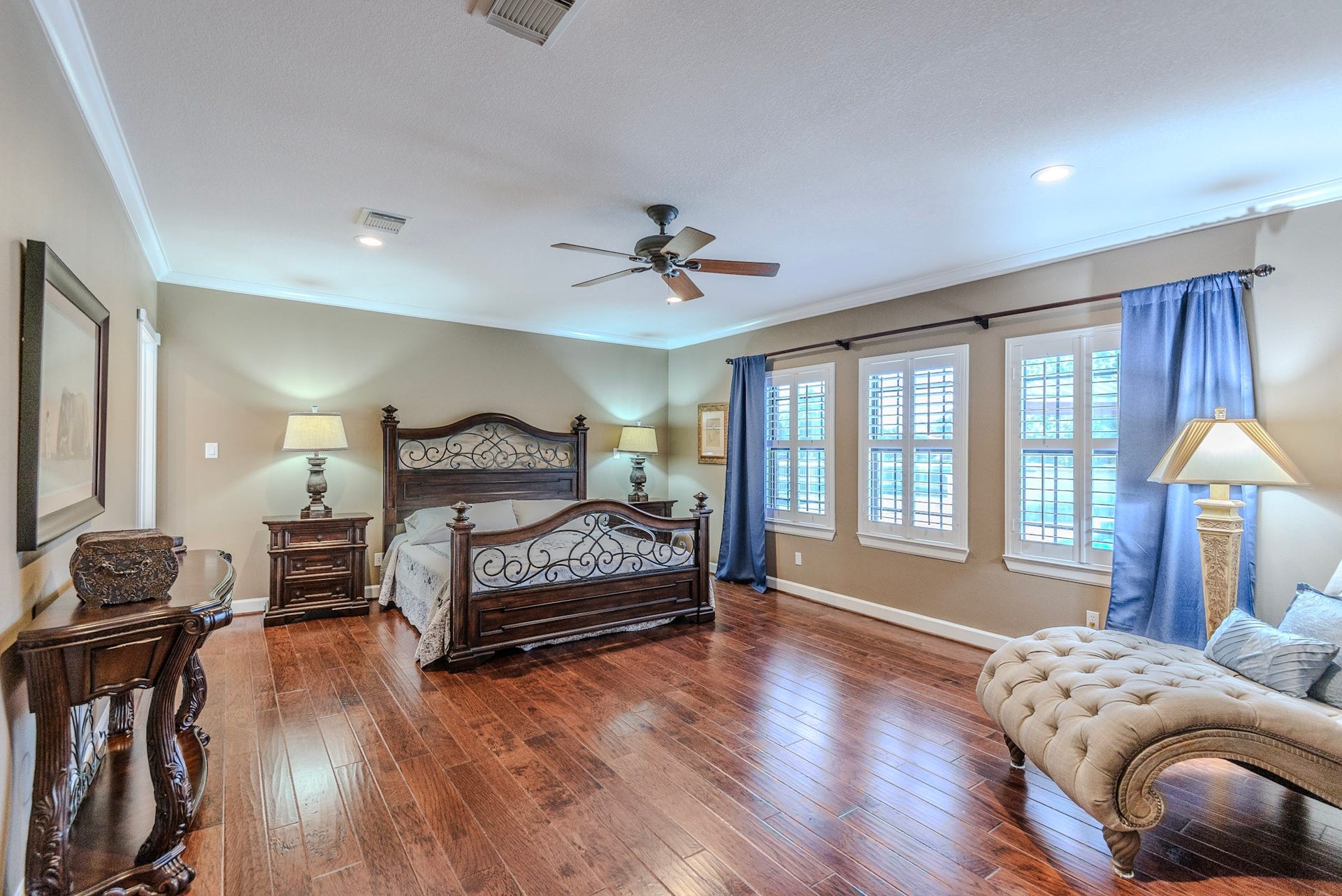 2nd primary bedroom