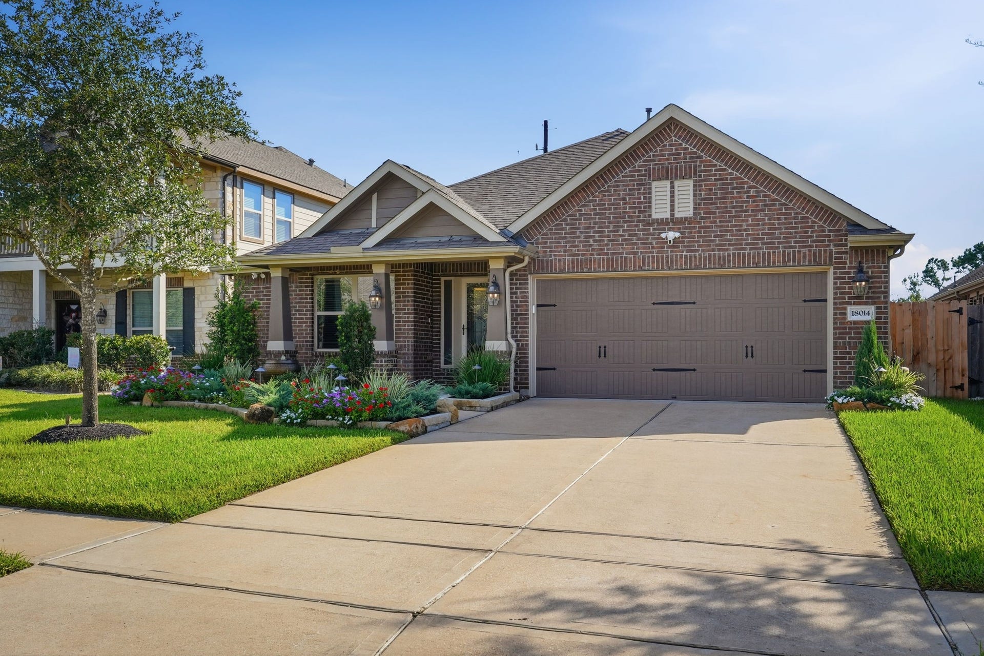 18014 Fernwood Bend Drive, Tomball, TX 77377 18014 Fernwood Bend Drive, Tomball, TX 77377