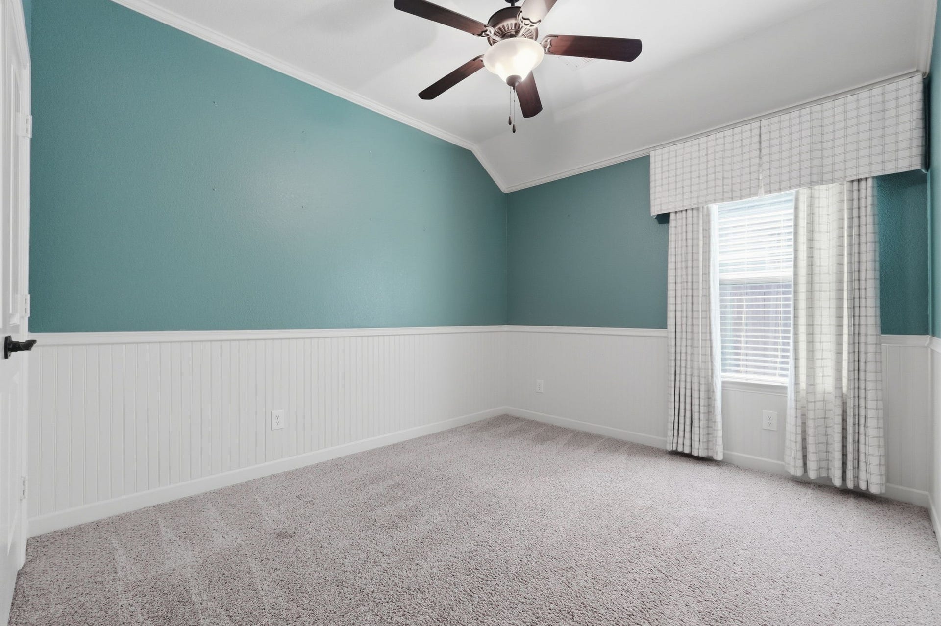 18014 Fernwood Bend Drive, Tomball, TX 77377 4th Bedroom