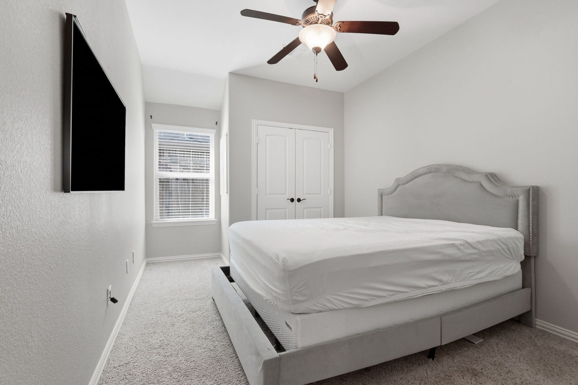 18014 Fernwood Bend Drive, Tomball, TX 77377 18014 Fernwood Bend Drive, Tomball, TX 77377