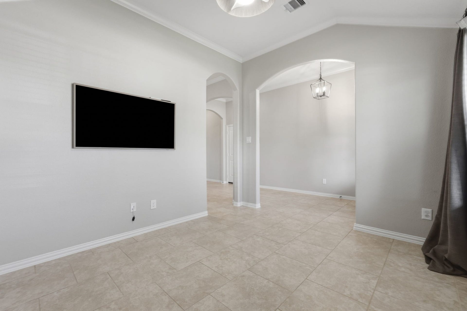 18014 Fernwood Bend Drive, Tomball, TX 77377 18014 Fernwood Bend Drive, Tomball, TX 77377