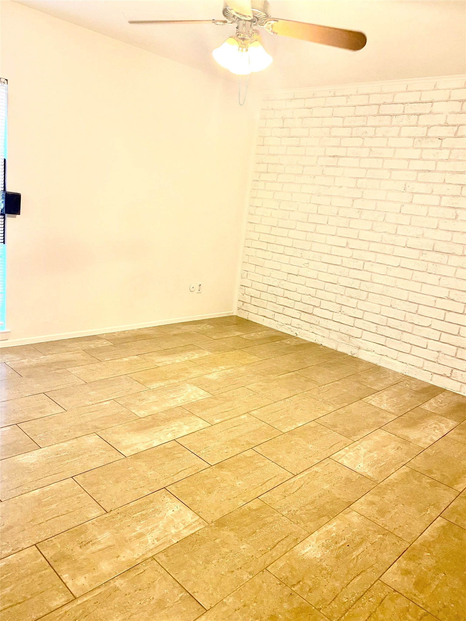 7381 Cook Road, Houston, TX 77072 Primary Bedroom