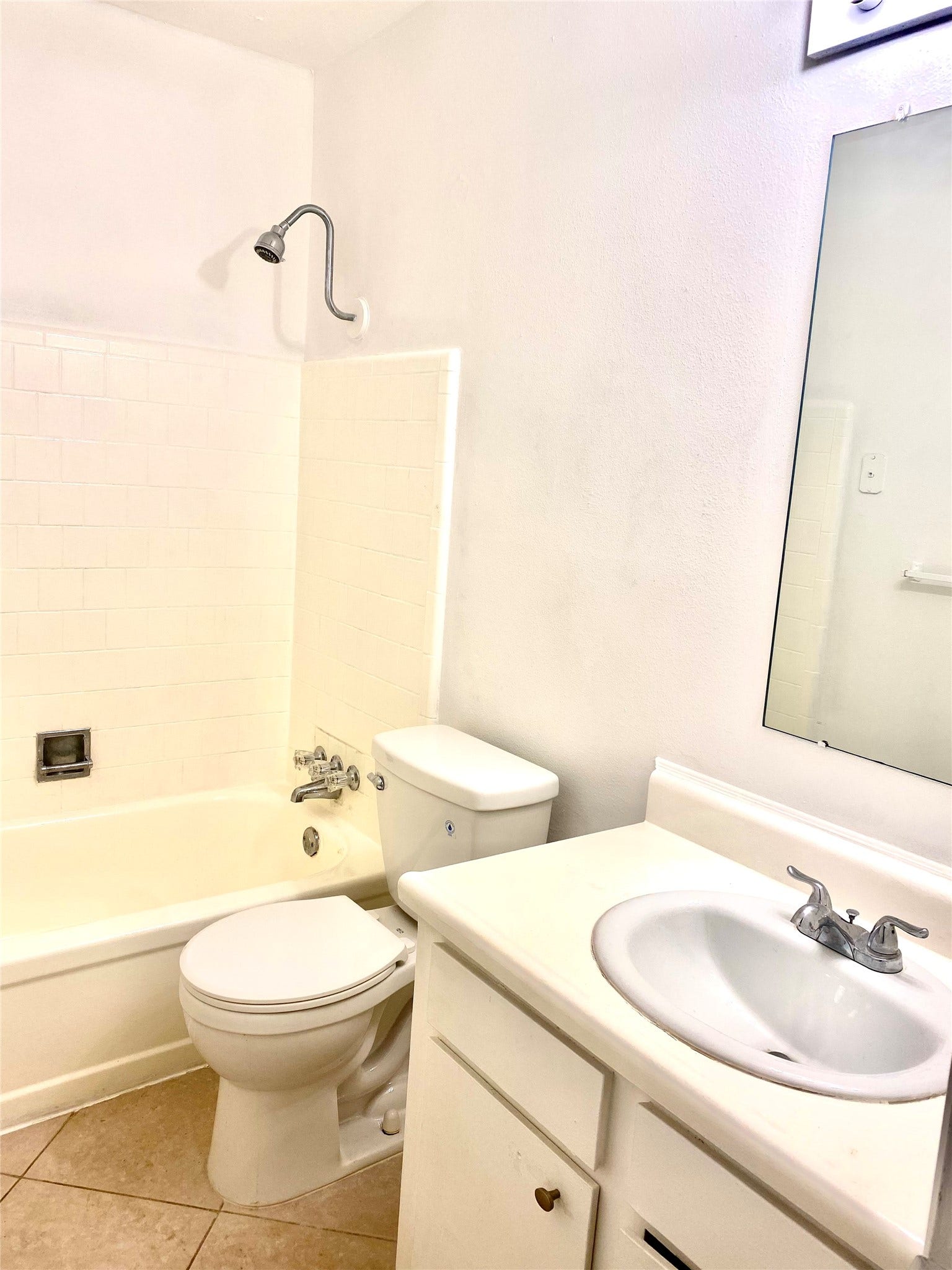 7381 Cook Road, Houston, TX 77072 7381 Cook Road, Houston, TX 77072