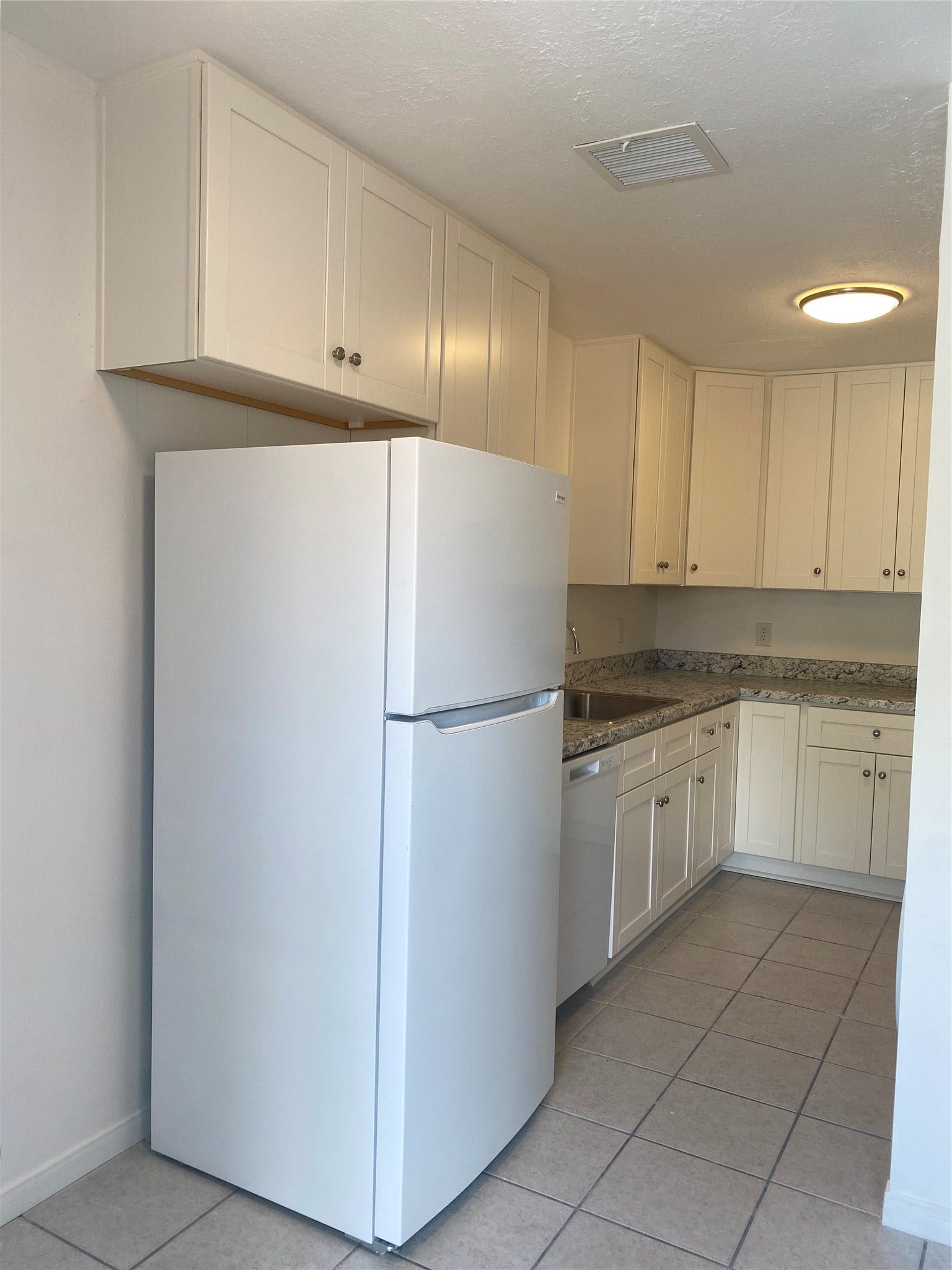 7381 Cook Road, Houston, TX 77072 New refrigerator