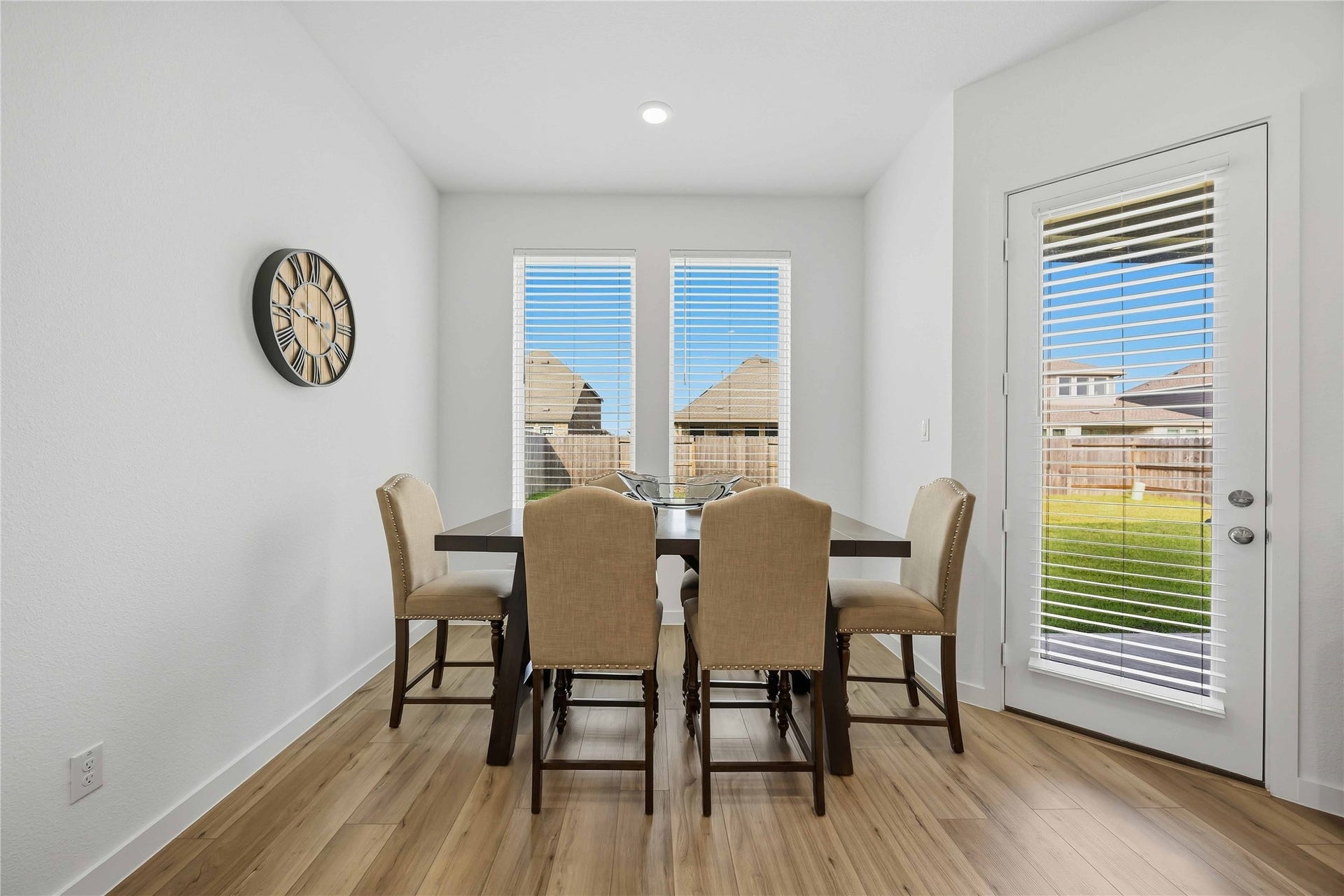 Breakfast Nook.