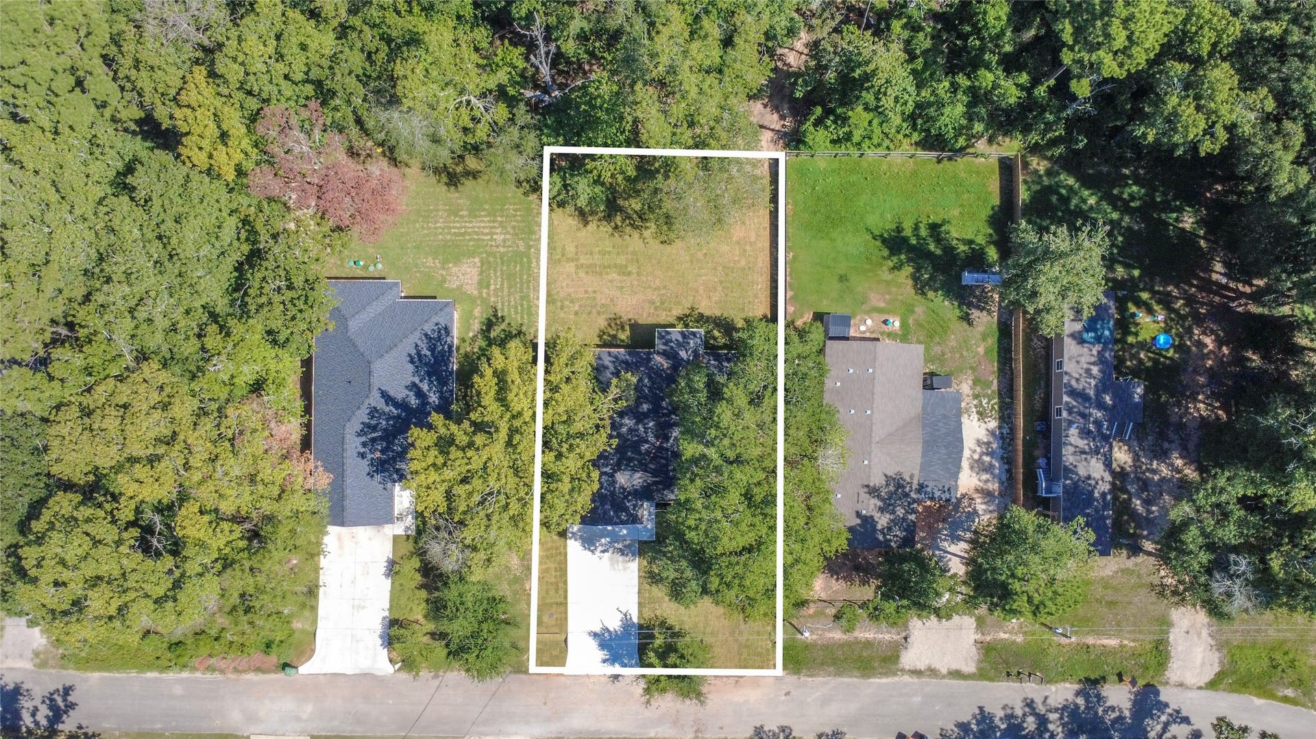3575 Roy Bean Road, Willis, TX 77378