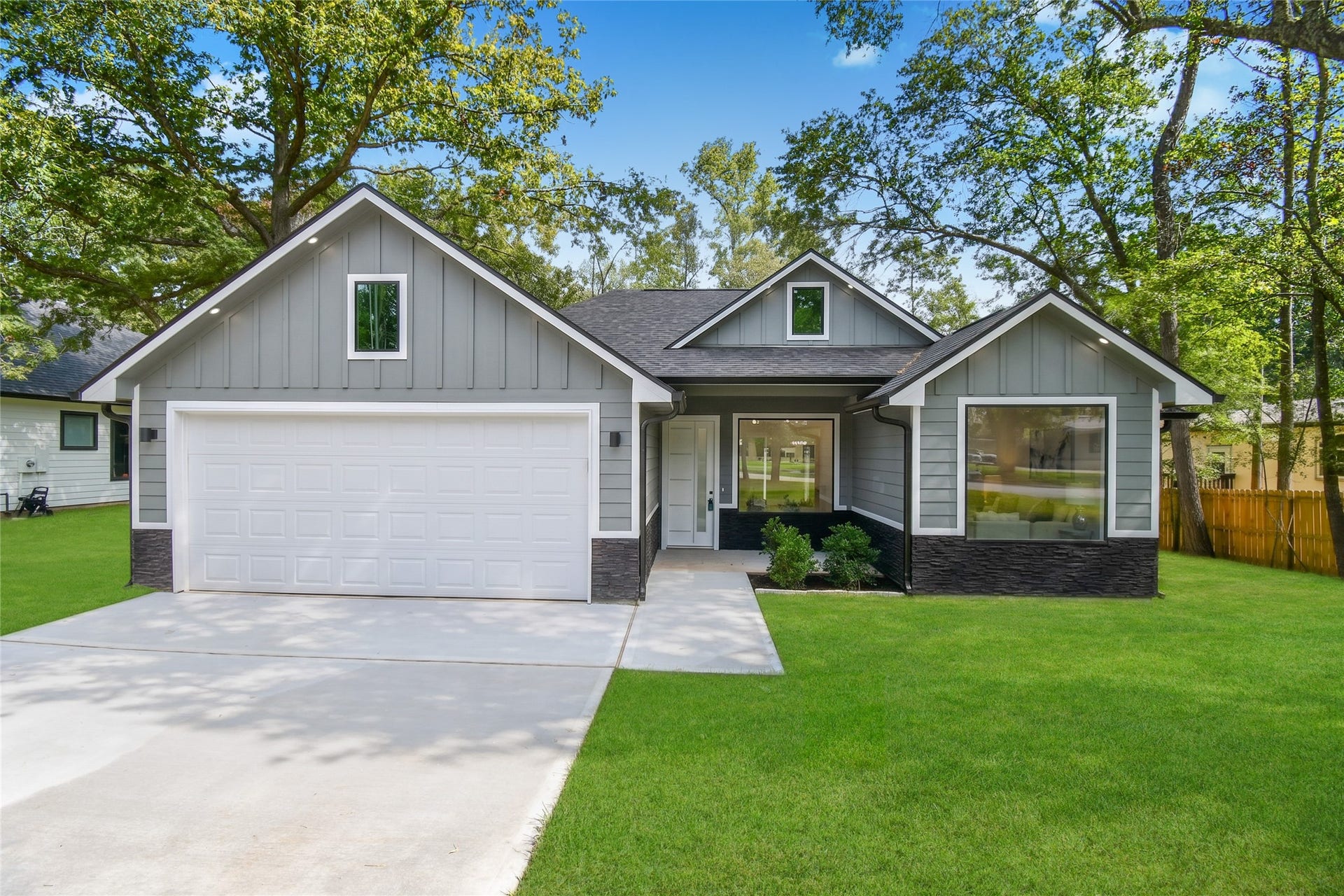 3575 Roy Bean Road, Willis, TX 77378