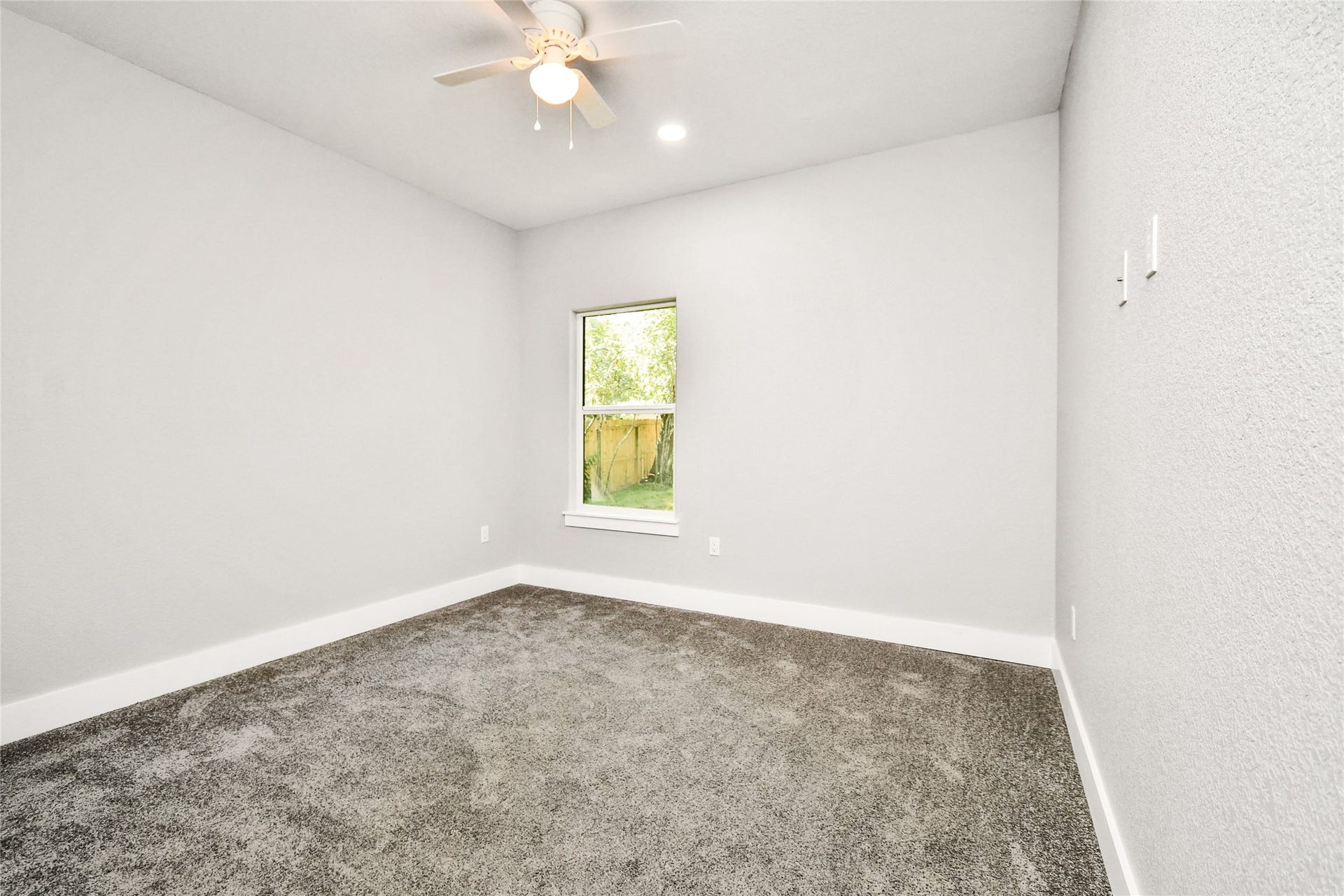 3575 Roy Bean Road, Willis, TX 77378