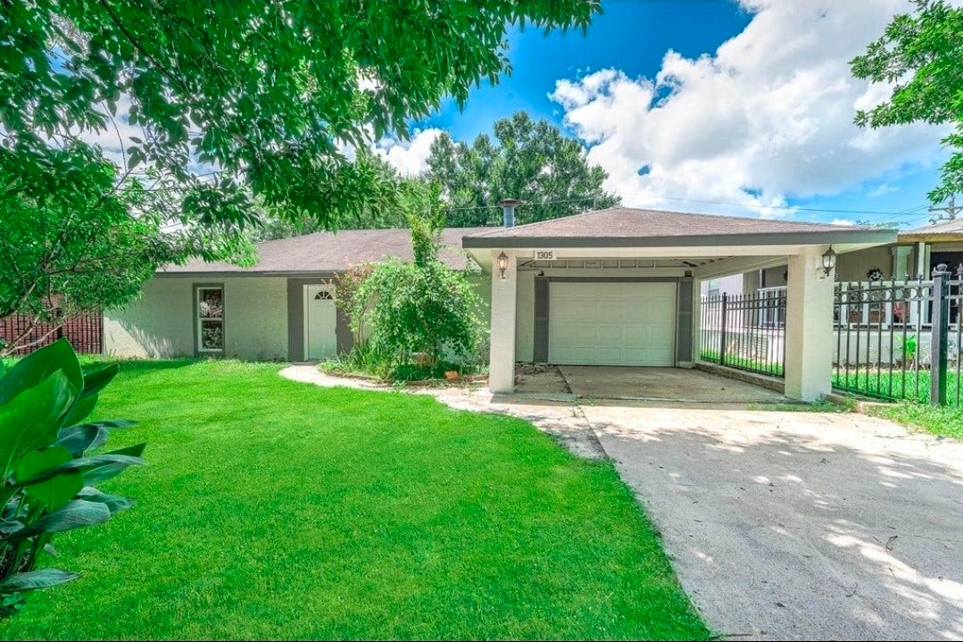 1305 Winchester Dr, Richmond, TX 77469 1305 Winchester Dr, Richmond, TX 77469
