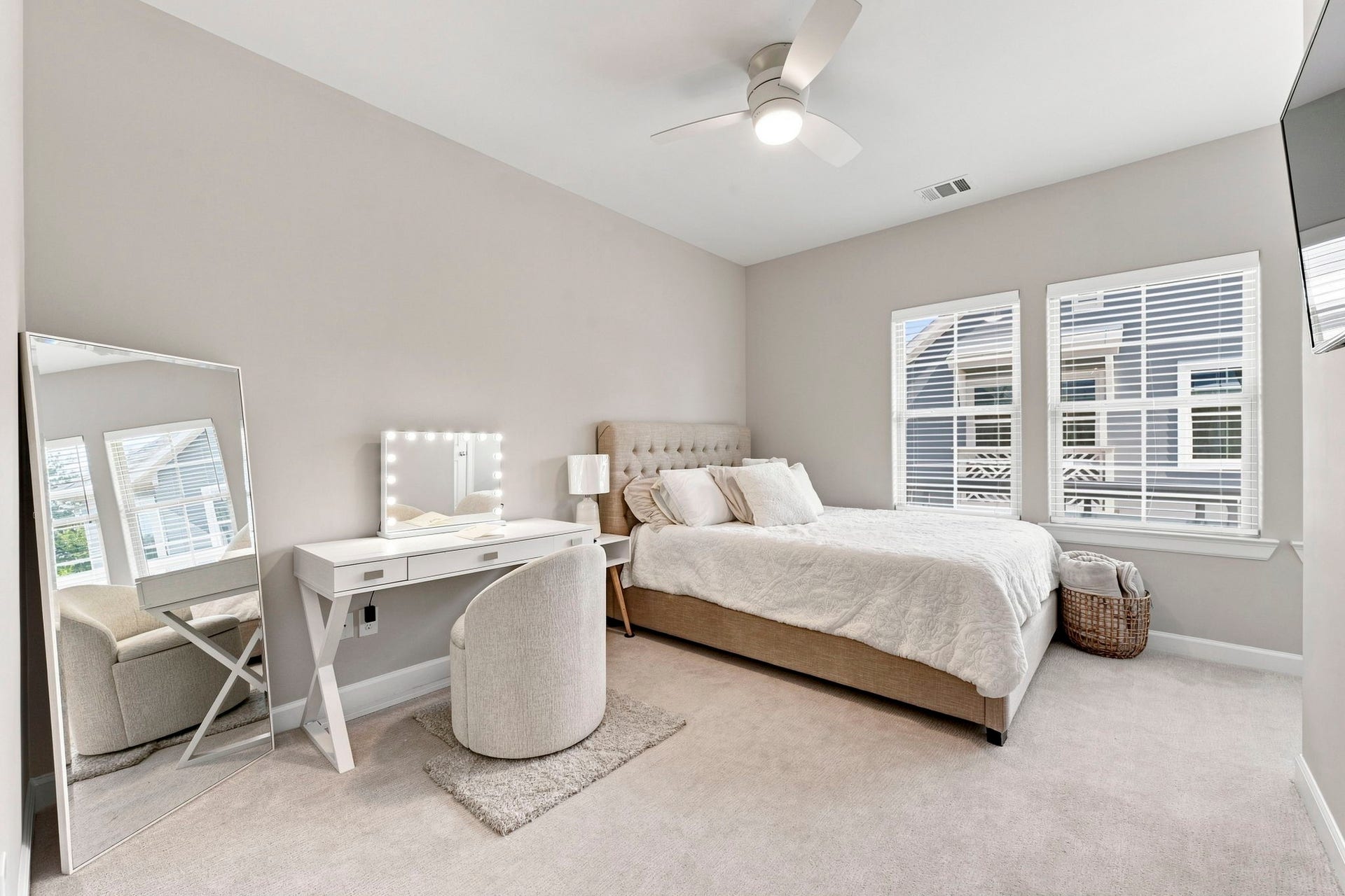 6020 T C Jester Boulevard, Houston, TX 77091 6020 T C Jester Boulevard, Houston, TX 77091