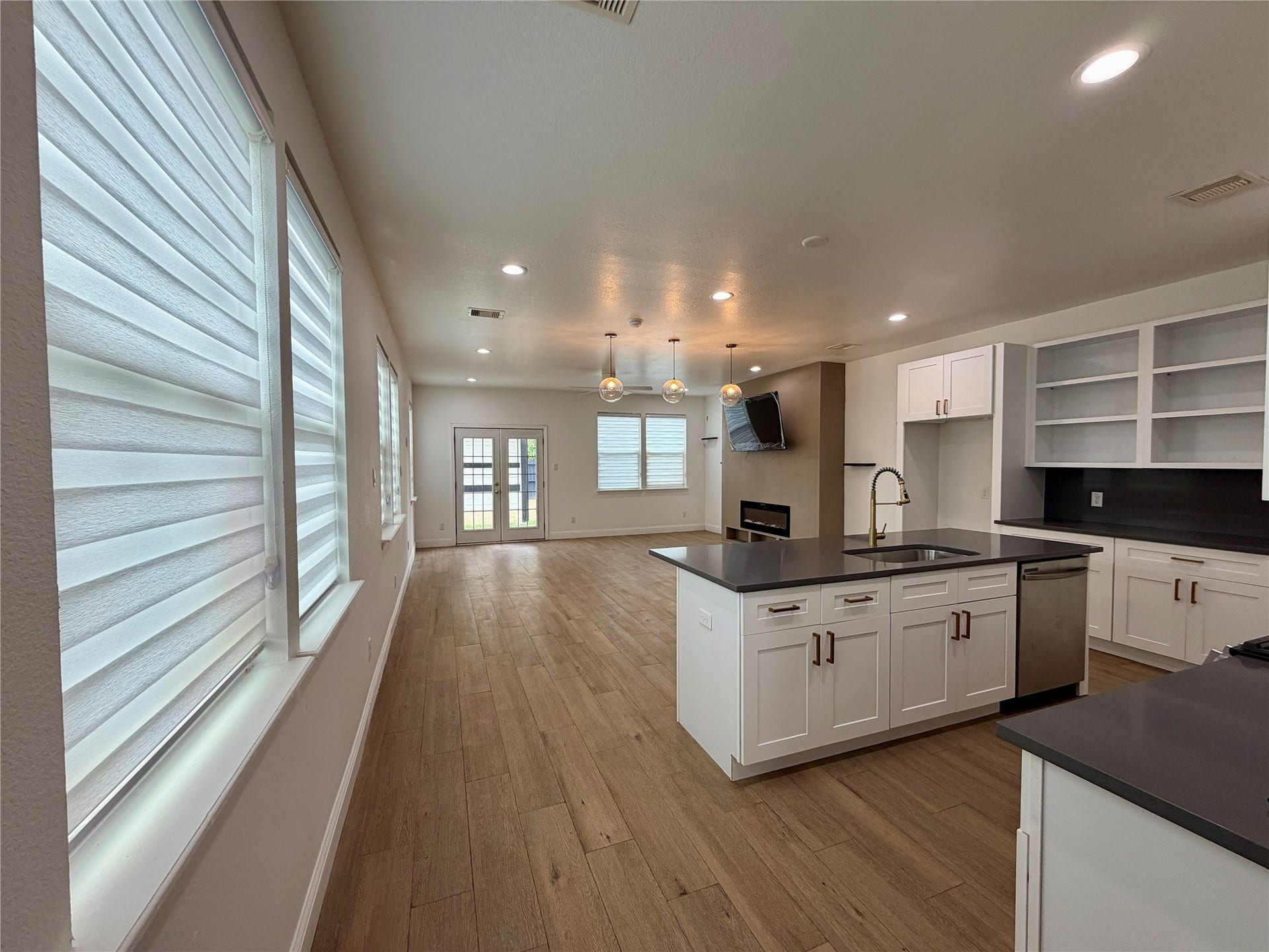 4126 Dorchester Street, Houston, TX 77016