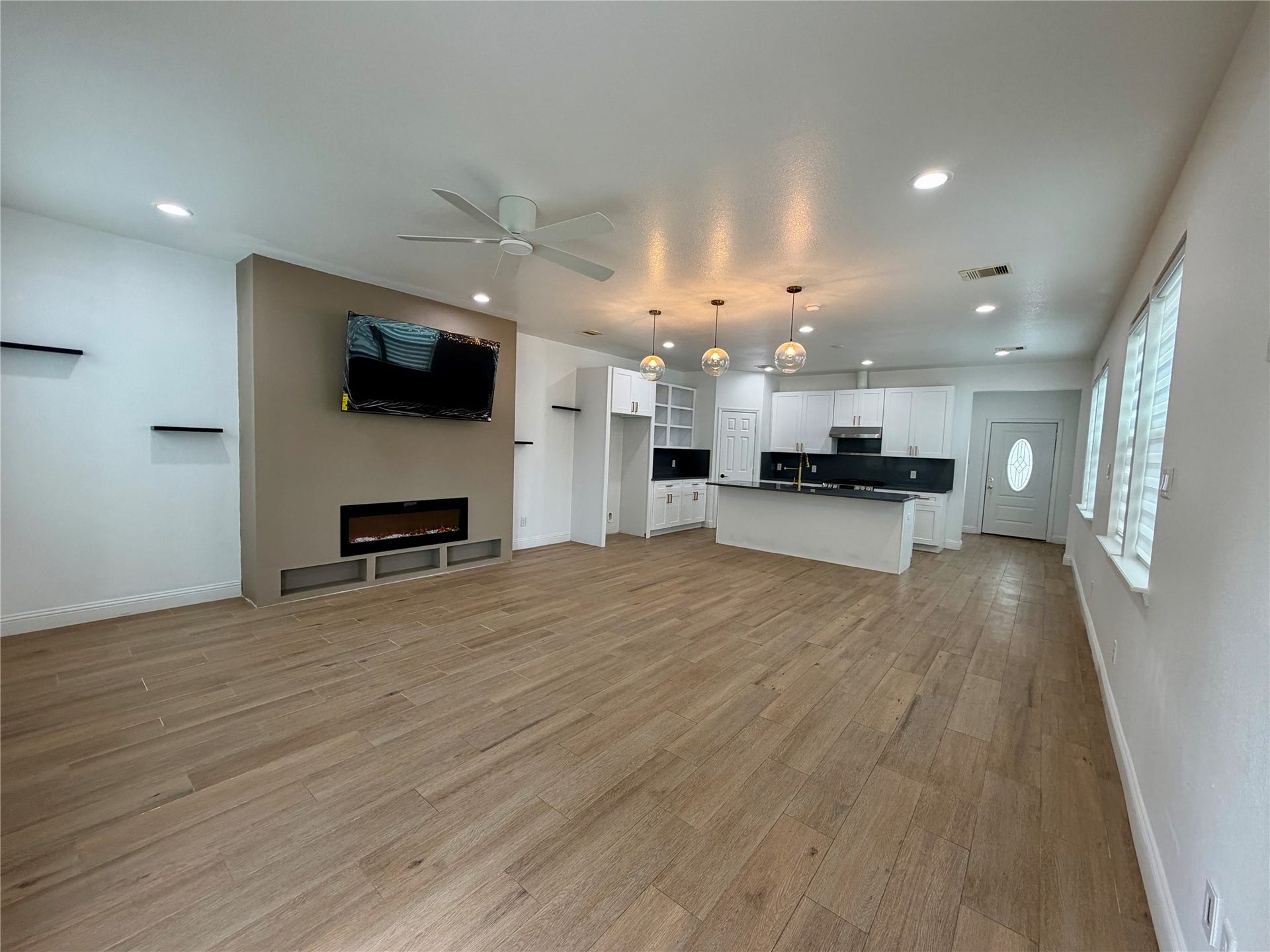 4126 Dorchester Street, Houston, TX 77016