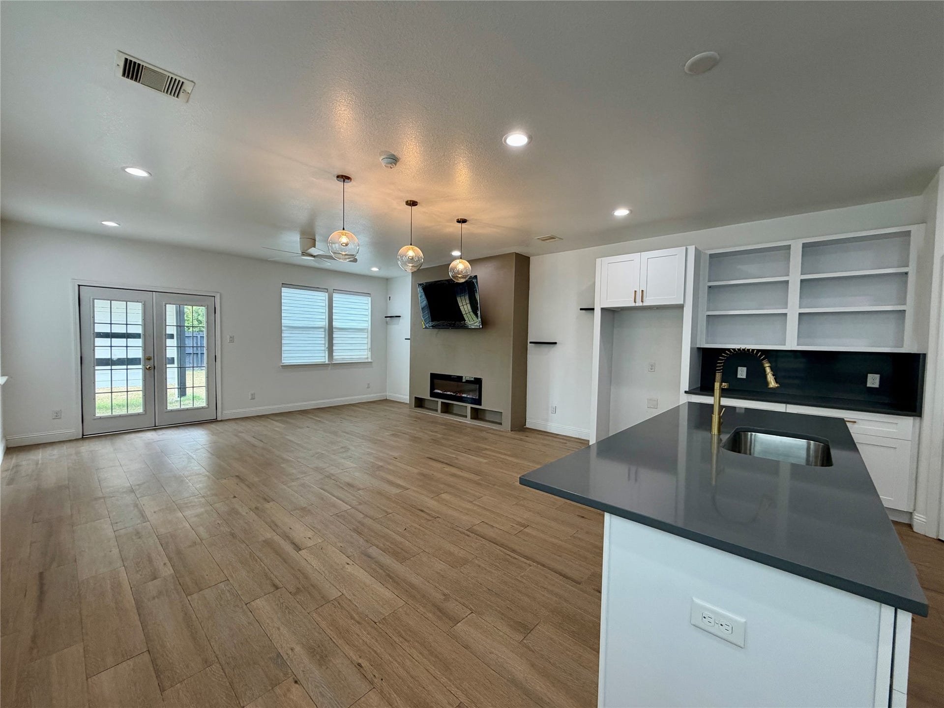 4126 Dorchester Street, Houston, TX 77016